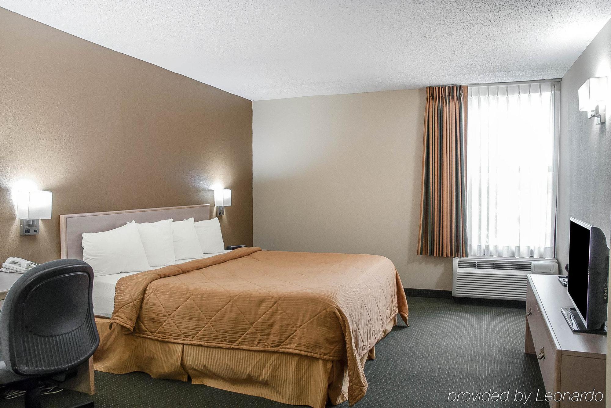 Quality Inn Near Six Flags St. Louis Пасифик Экстерьер фото
