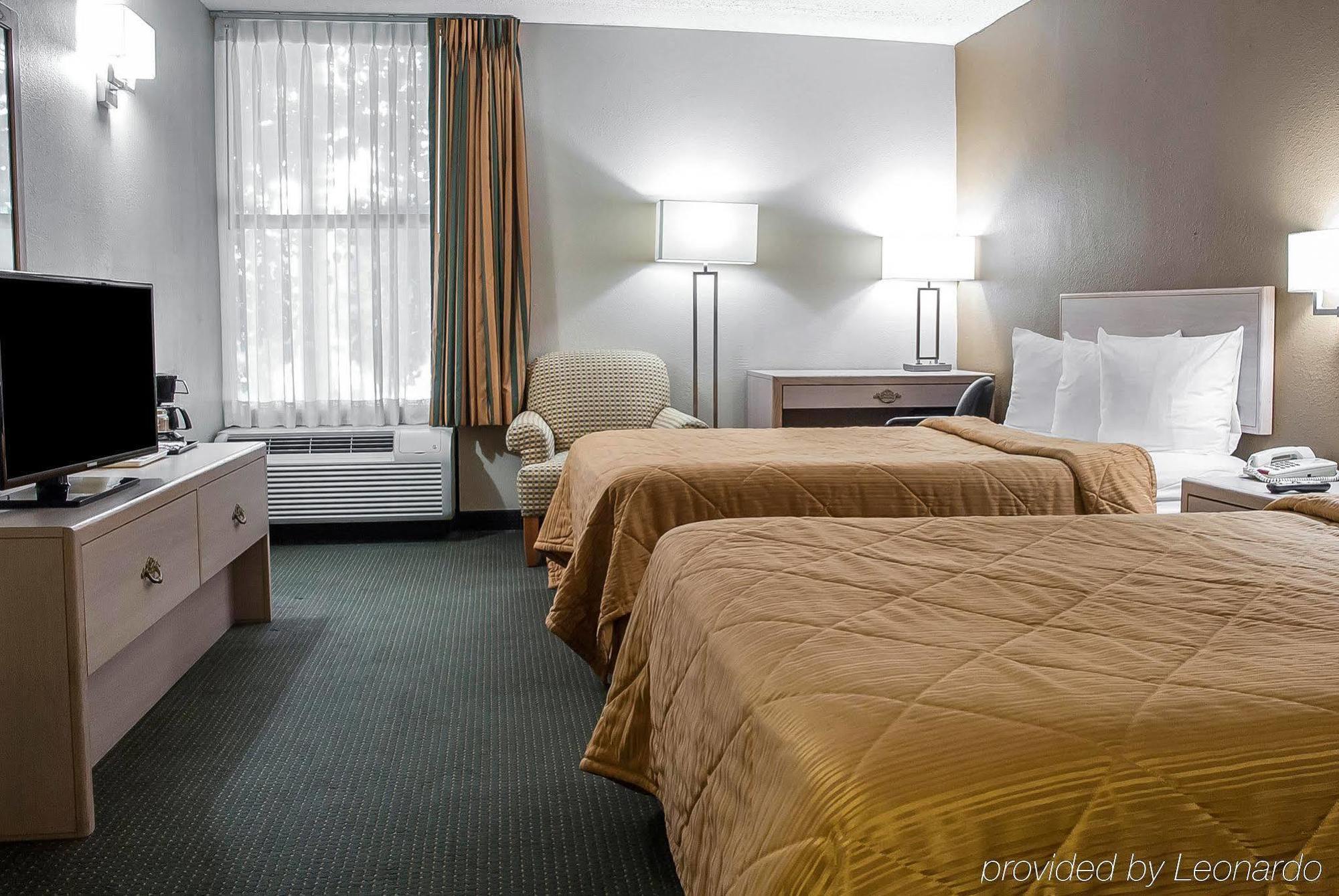 Quality Inn Near Six Flags St. Louis Пасифик Экстерьер фото