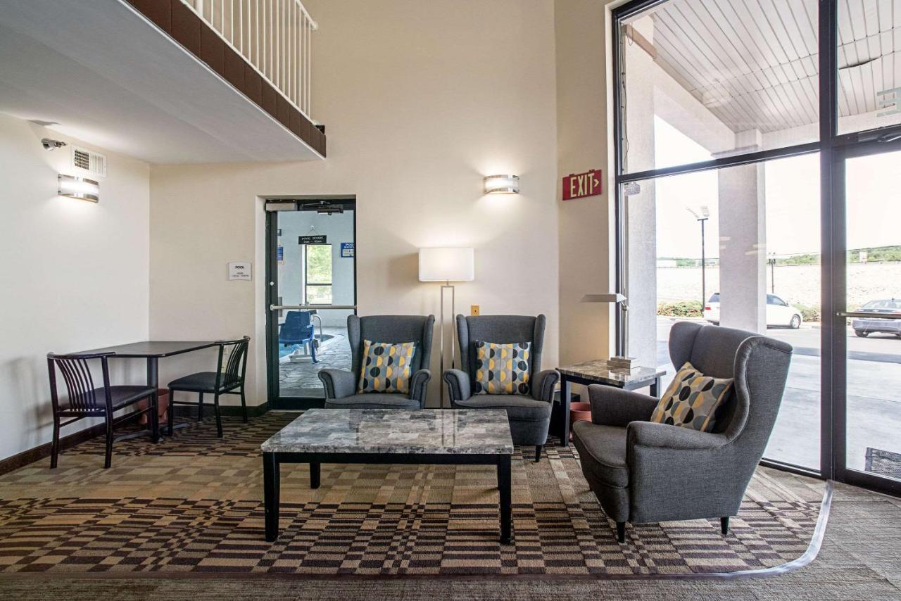 Quality Inn Near Six Flags St. Louis Пасифик Экстерьер фото